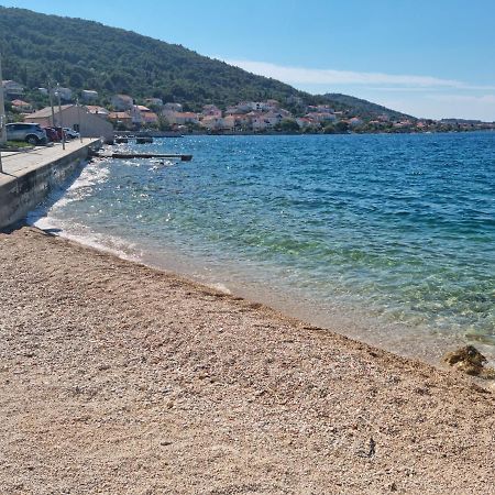 Kamena Kuca Pandorovica Apartment Kali Bagian luar foto