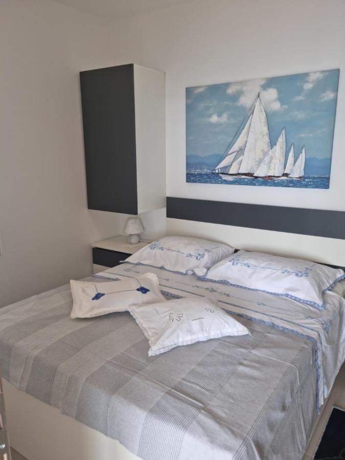 Kamena Kuca Pandorovica Apartment Kali Bagian luar foto