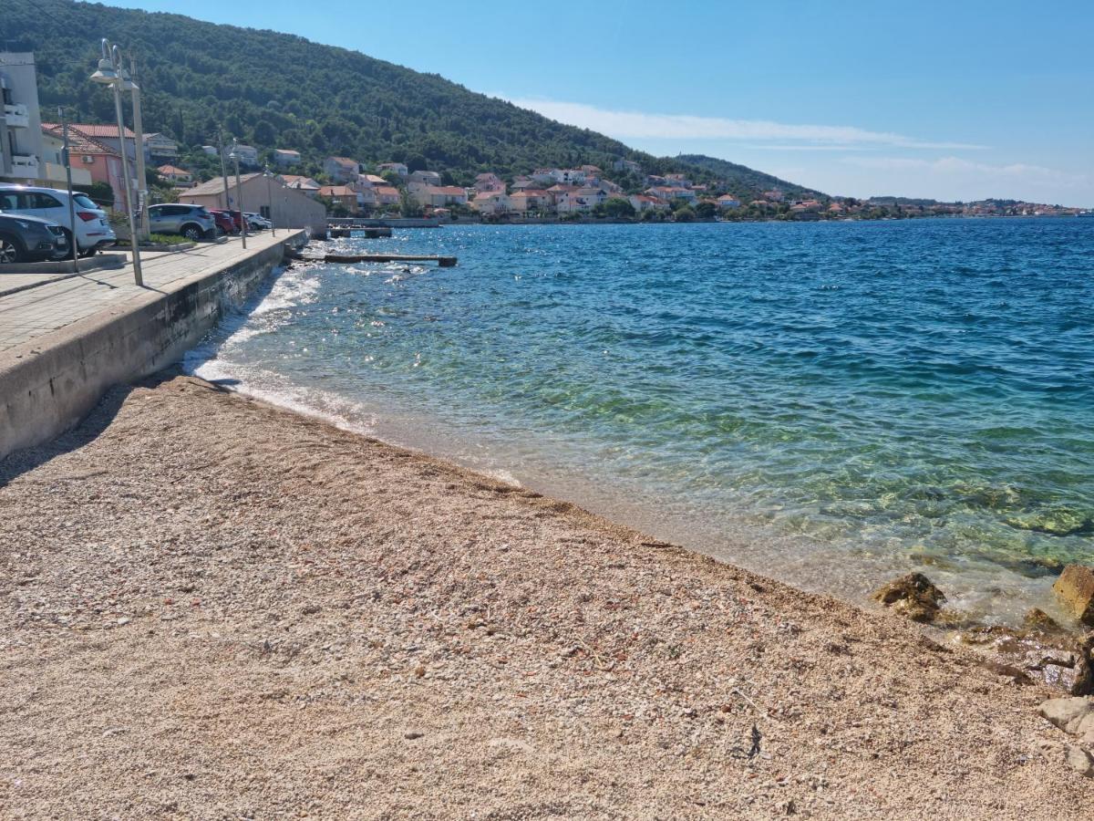Kamena Kuca Pandorovica Apartment Kali Bagian luar foto